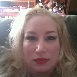 Meet your Posher, Lesia